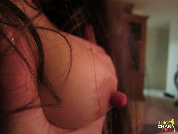 Fotos Da Namorada Mostrando Sua Buceta e Os Peitinhos
